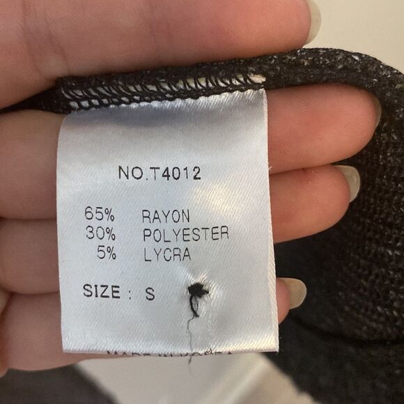 Terra, Black & Gray Sleeveless Sweater Vest w/Button Accents, Size S, EUC - Picture 6 of 8